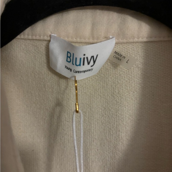 Mindy Mae’s Market waffle knit top - Picture 4 of 5